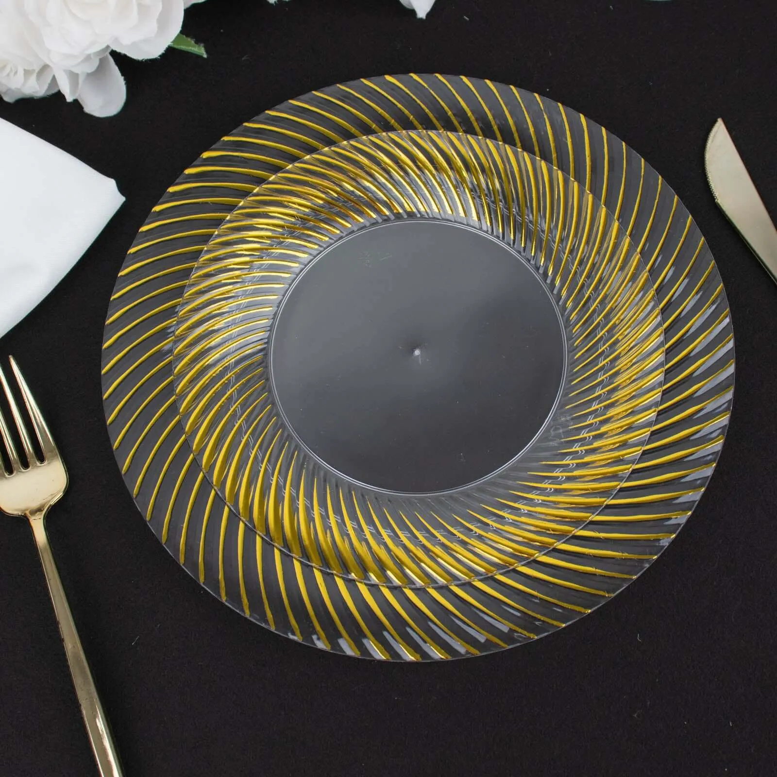 10 Pack Clear Plastic Party Plates with Gold Swirl Rim, 9" Round Disposable Dinner Plates