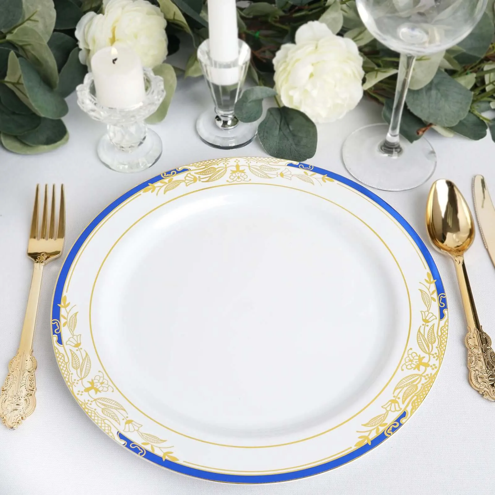 10 Pack White With Royal Blue Rim 10" Plastic Dinner Plates, Round With Gold Vine Design