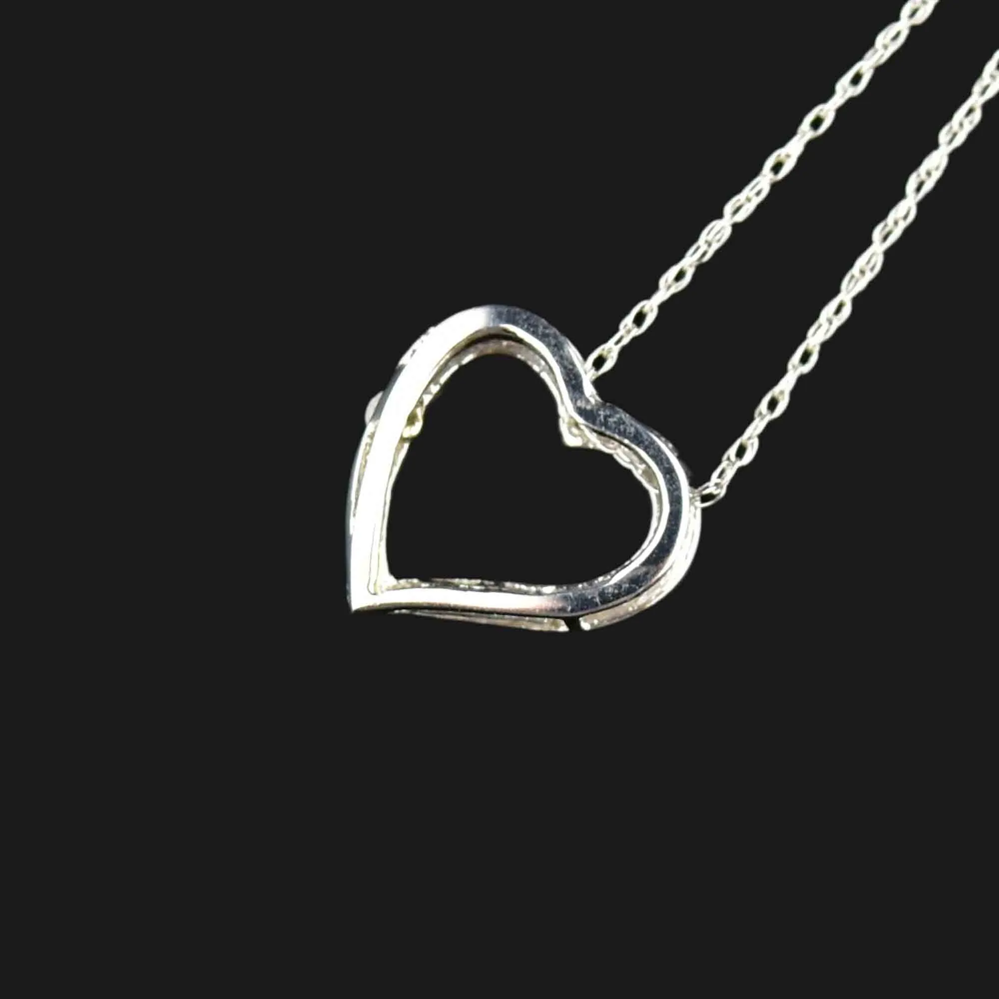 10K White Gold Diamond Heart Slider Pendant Necklace