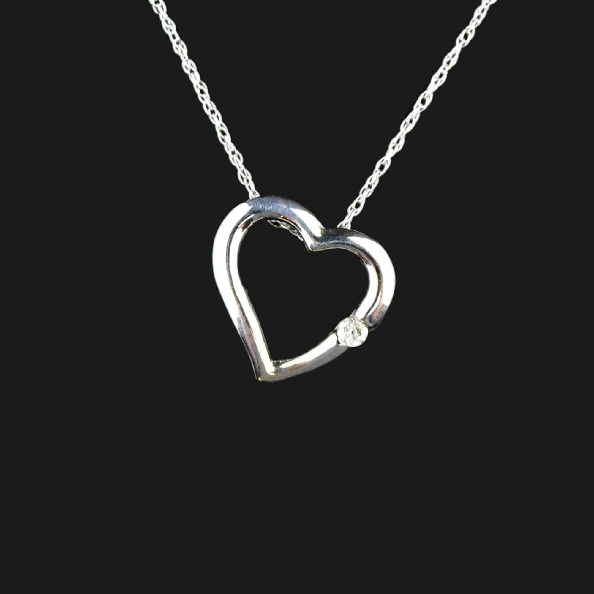 10K White Gold Diamond Heart Slider Pendant Necklace