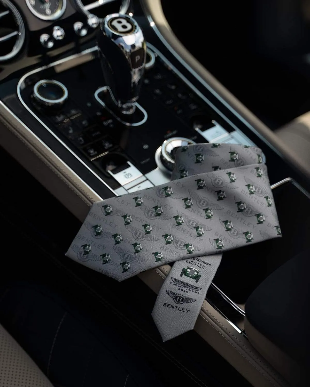 BENTLEY 8 LITRE - Silk Tie - Pebble Beach Concours d’Elegance® 2019