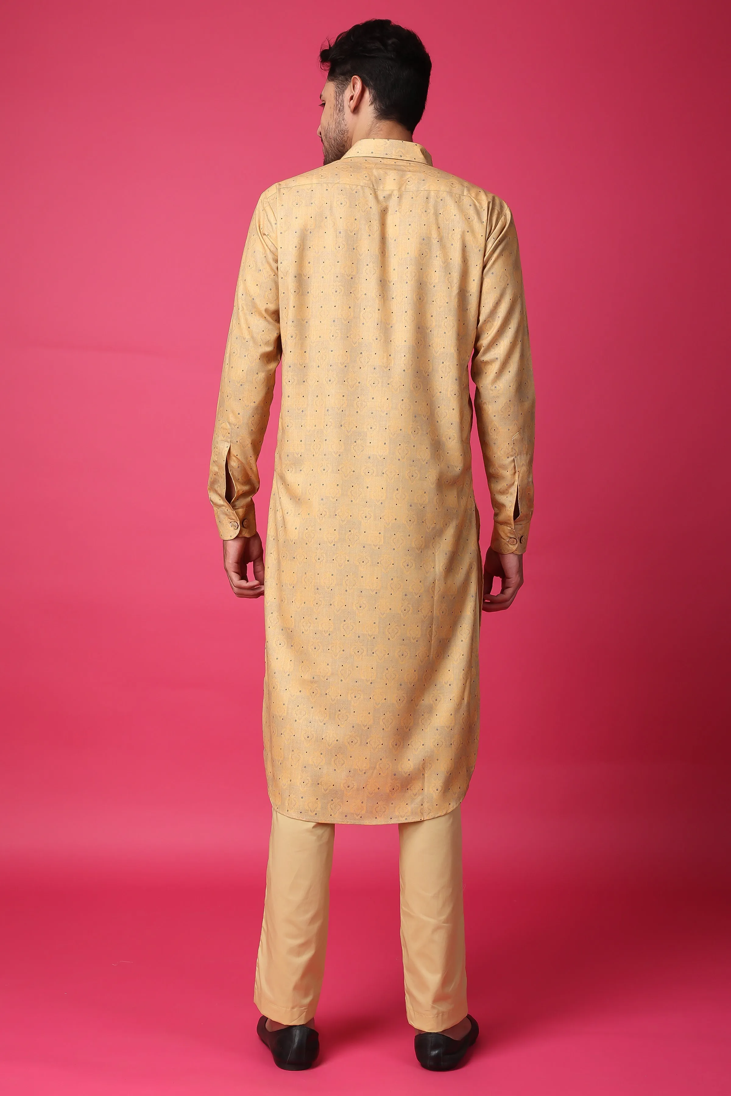 Golden Glow Textured Kurta