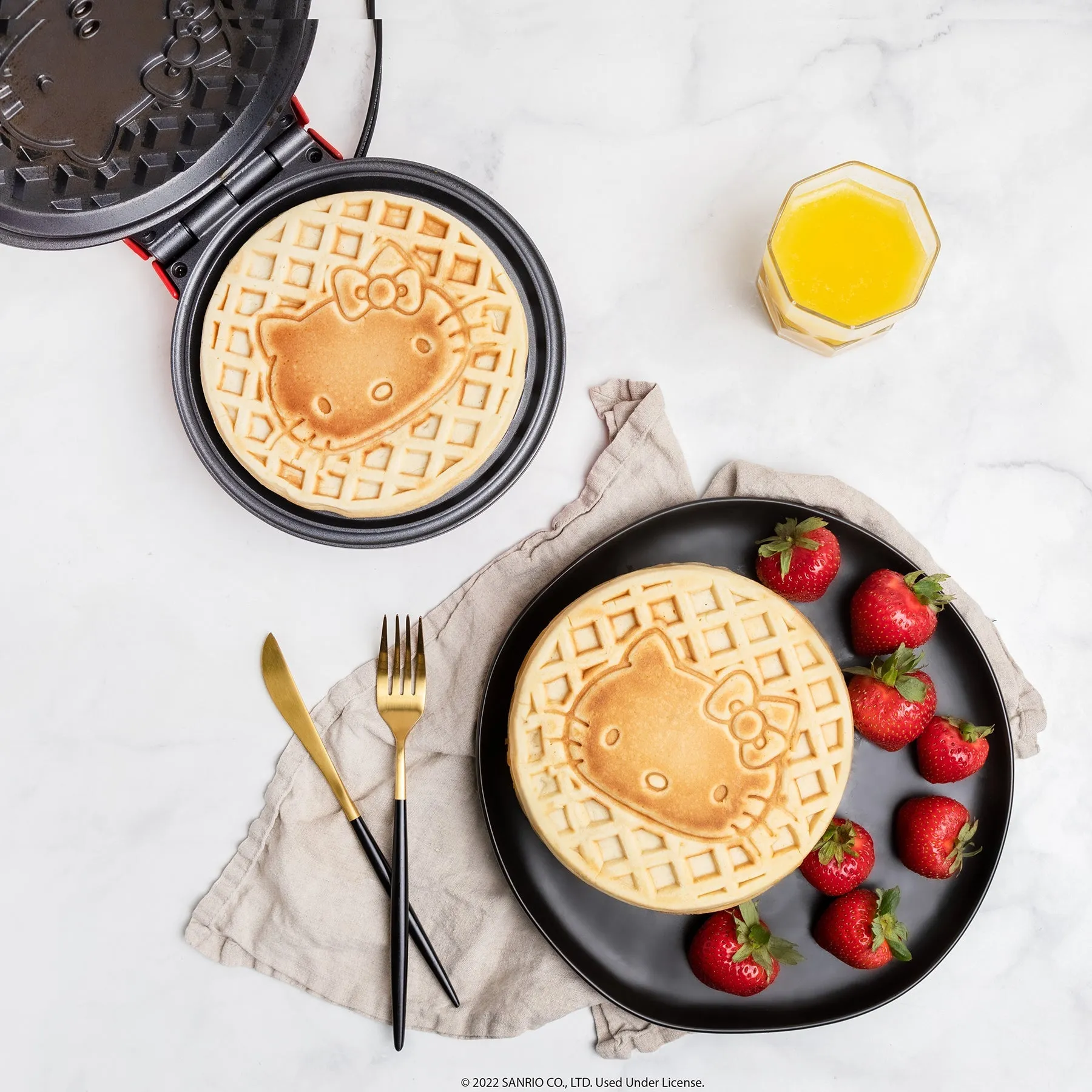 Hello Kitty Waffle Maker