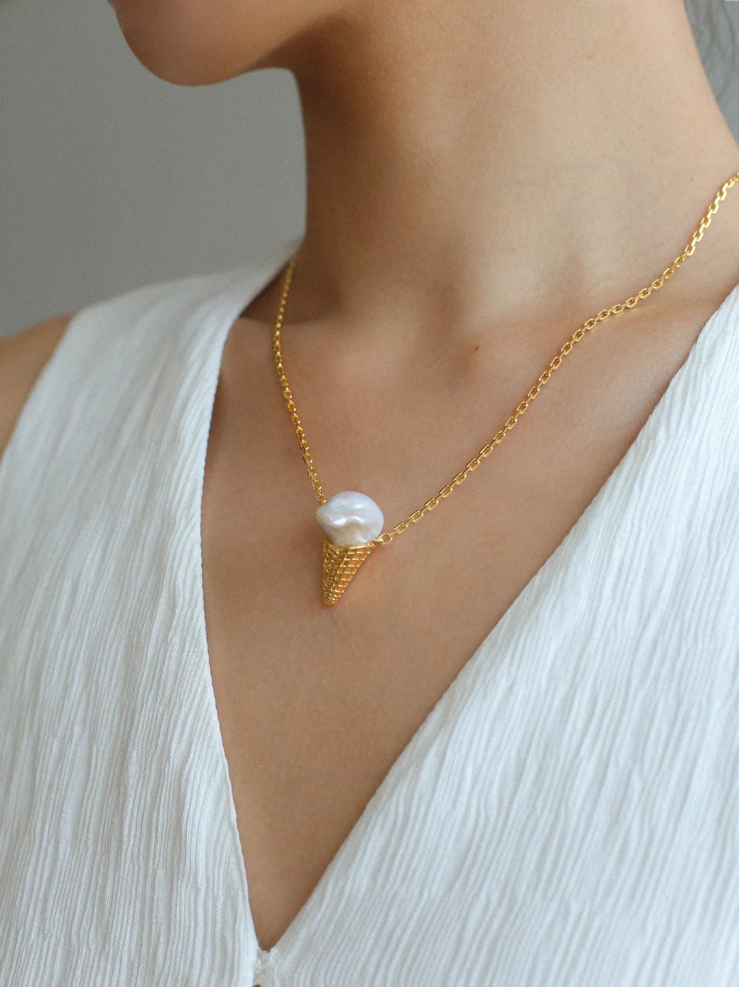 Ice Cream Baroque Pearl Chain Pendant Necklace