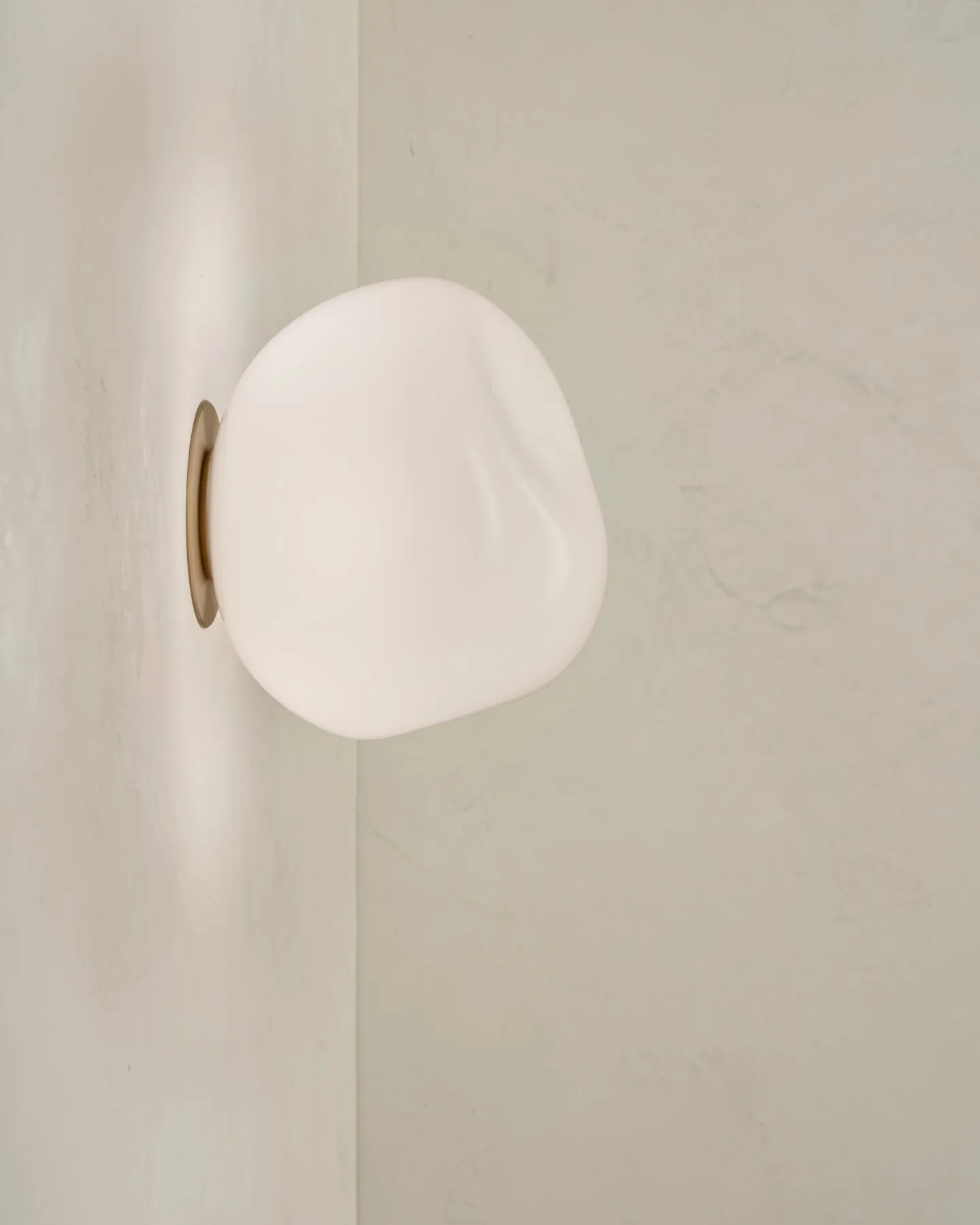 Lacuna Sconce - Medium