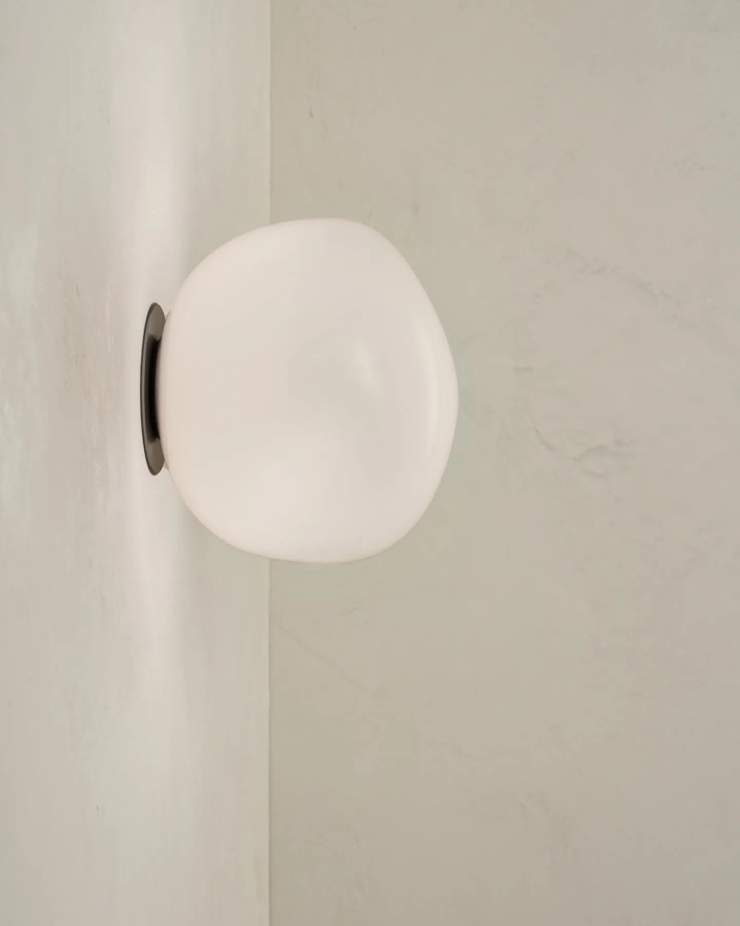 Lacuna Sconce - Medium