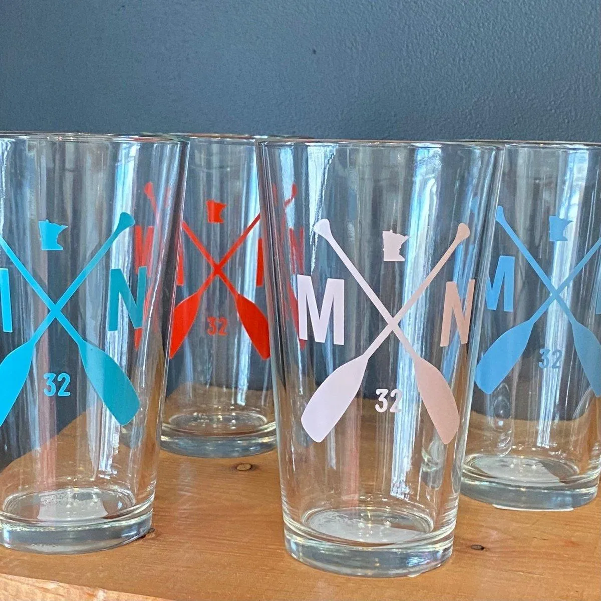 MN Paddle Pint Glasses