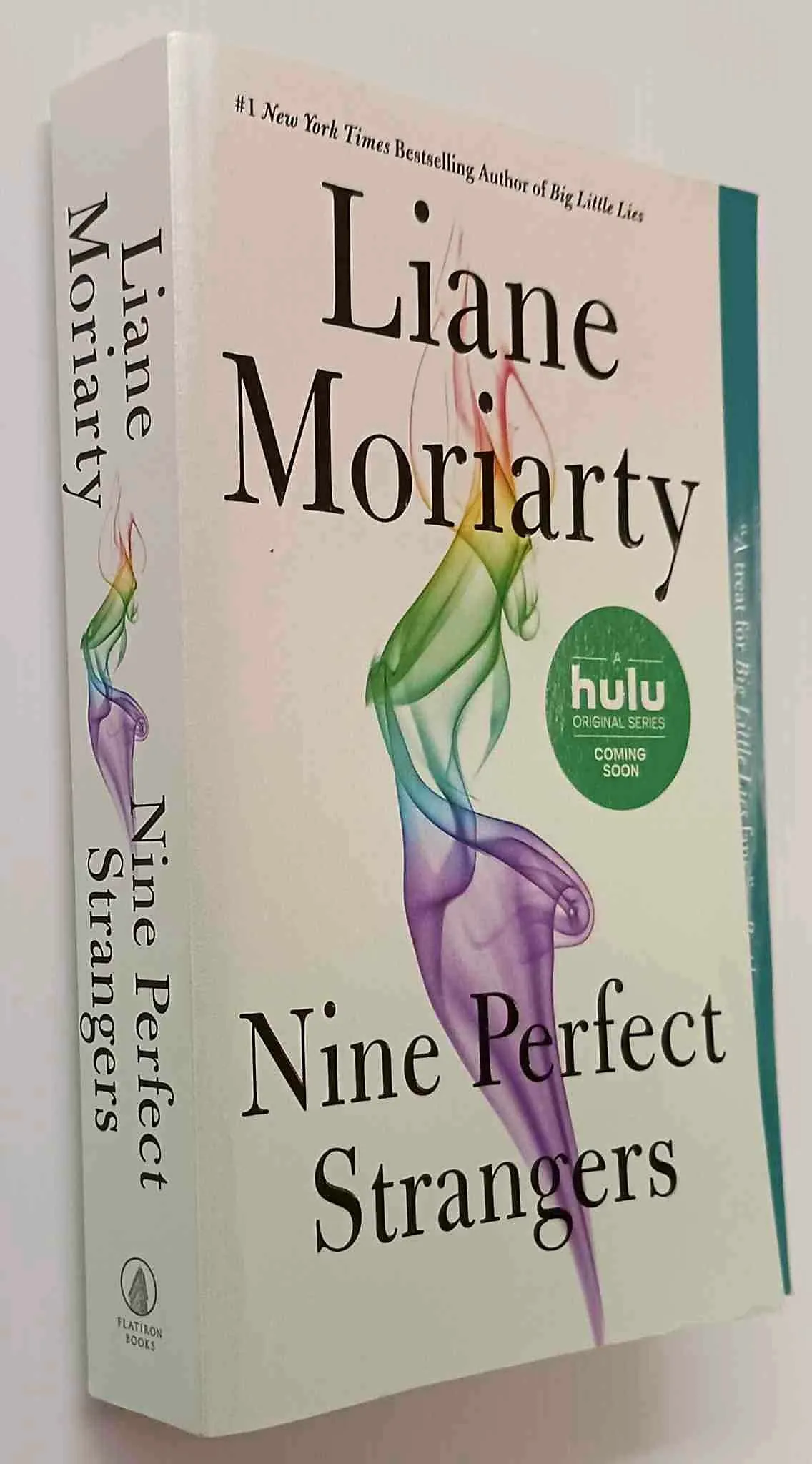 NINE PERFECT STRANGERS - Liane Moriarty