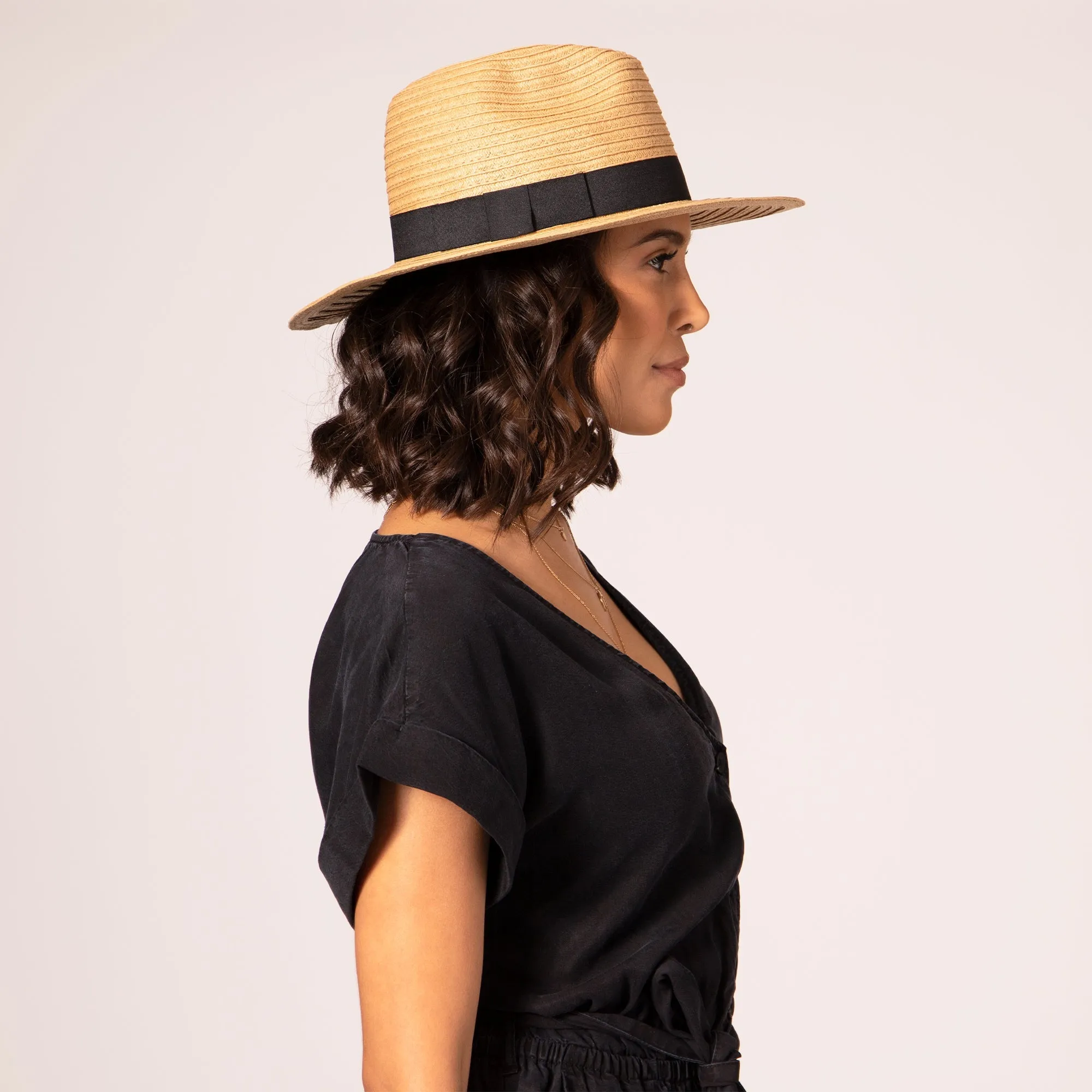 Women's Paper Braided Fedora With A Bow Band